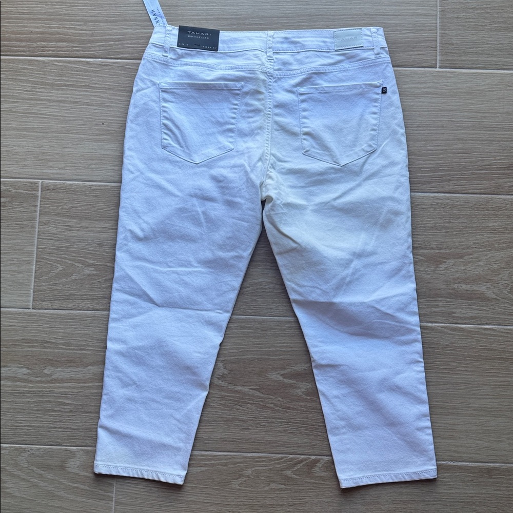 NWT NEW Tahari Hannah Mid-Rise White Capri Pants - Picture 5 of 5
